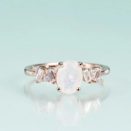 8mm Vintage Moonstone Oval Cut Ring in Sterling Silver