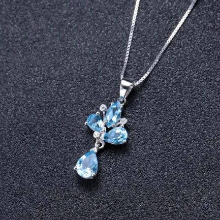 Vintage Topaz Pear Cut Pendants Necklace in Sterling Silver - Image 2