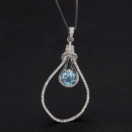 8mm Vintage Topaz Round Cut Pendants Necklace in Sterling Silver