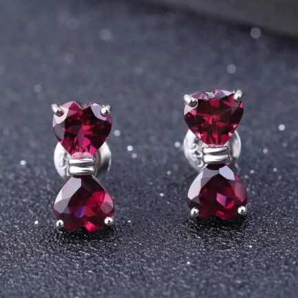 6mm Vintage Red Garnet Heart Cut Stud Earrings in Sterling Silver - Image 4