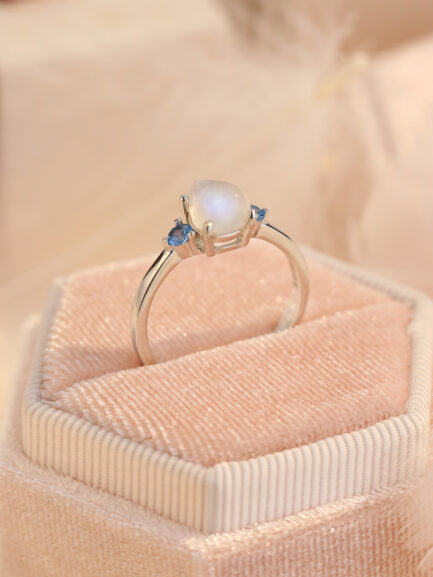 Vintage Moonstone Pear Cut Three Stone Ring in Sterling Silver - Image 5